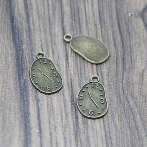 15pcs  Clock charms Bronze tone Lovely Clock Irregular Oval Charm Pendant 22x13mm