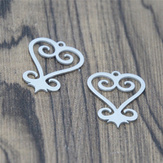 5pcs//lot Lilith Pendant Black Moon Logo Luna Emblem Amulet Charm pendant 27x11mm