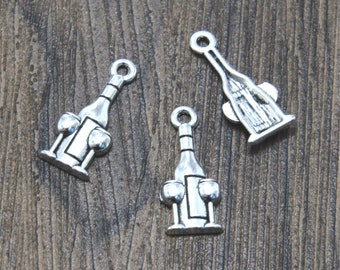 50 Wine Bottle Charms: Antique Silver Tone Pendants (20x8mm)