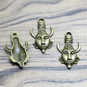 12pcs bronze tone Heavy Mysterious Horn Man Mask Dean Charm Pendant 32x19mm