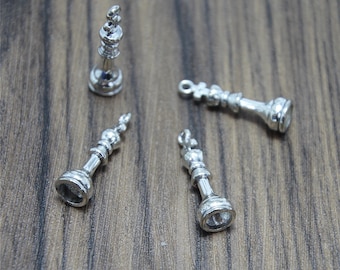 20pcs Chess Piece charms  silver tone 3D King Piece Charm pendants 27x8mm