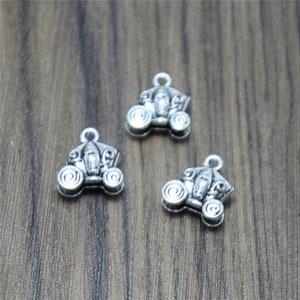 シルバートーン 3D クリスマス パンプキン カート カー チャーム ペンダント 15x14x7mm 10個