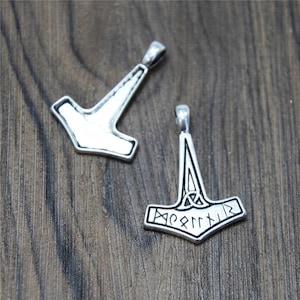 10pcs Thor&#39;s hammer Charms Silver tone thor hammer charm pendant 25x37mm