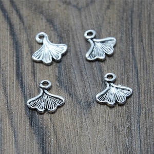40pcs Ginkgo leaf Charms Antique silver tone Ginkgo leaf Charm Pendants 12x13mm