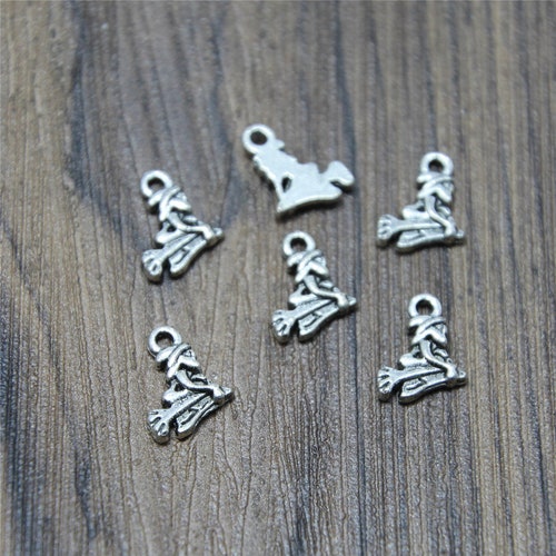 12pcs bite me Charms Antique Silver Plated bite me Charm pendant 17x17mm 12pcs bite me Charms Antique Silver Plated bite me Charm pendant 17x17mm