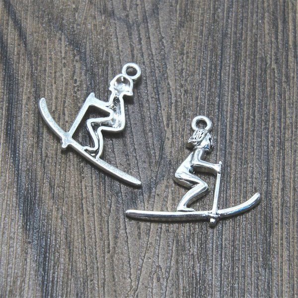 25pcs/lot 20pcs/lot Snow Skier Charm Antique Tibetan silver tone Skier Travel Theme Charm pendant 26x24mm