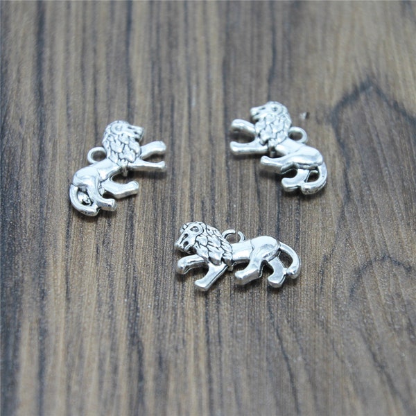 10pcs Lions Charms Antique silver Tone Lions charm pendant double sided 22x15mm