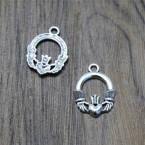10PCS Claddagh charms Antique silver Tone Claddagh Pendants 24mm x 18mm