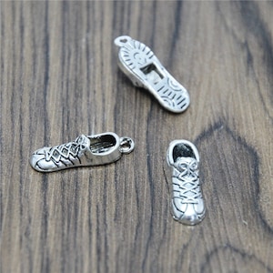 10pcs Sneaker Charms Silver Tone 3D Running Shoes Charm Pendant 27x9x8mm