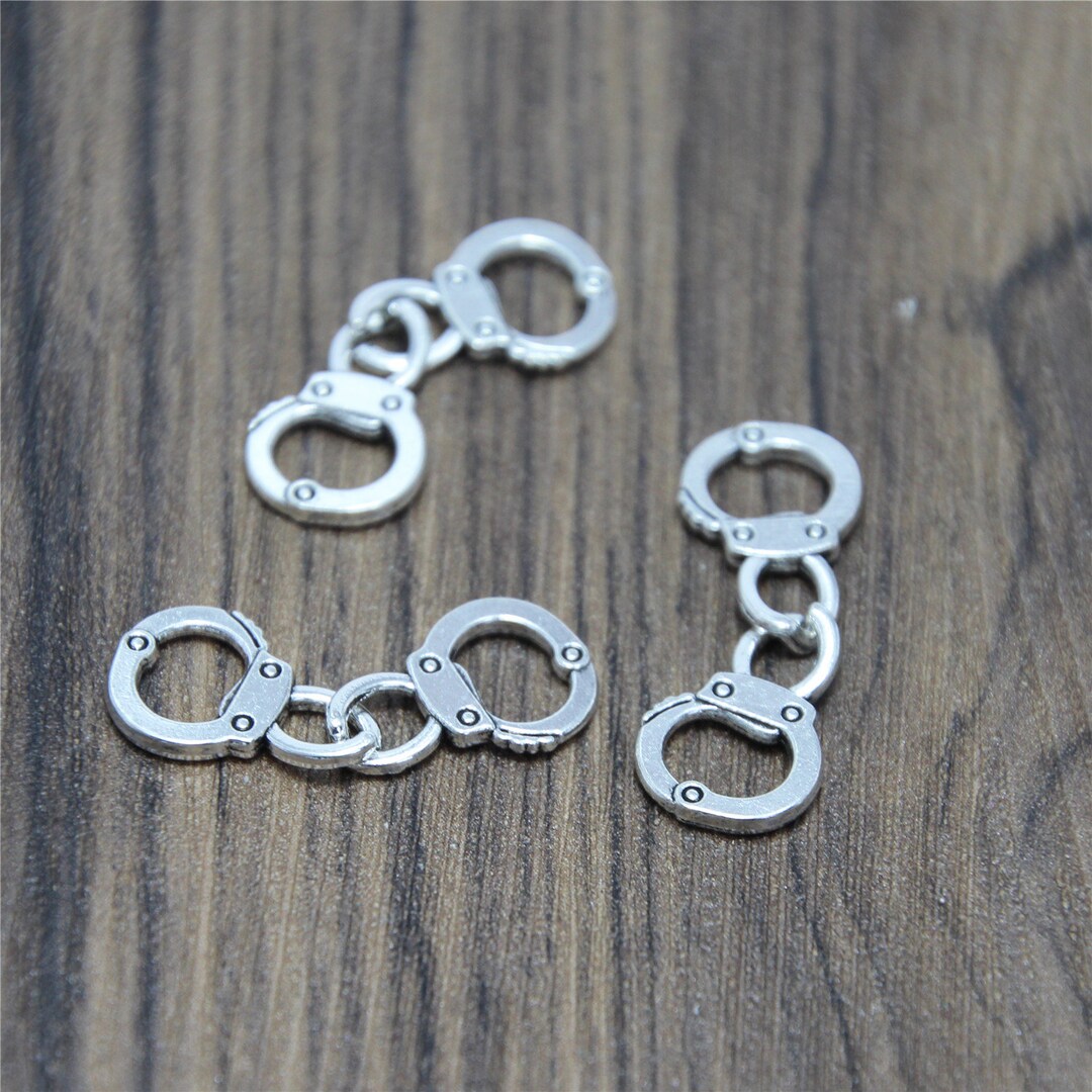 20pcs Handcuffs Charms Silver Tone 3D Handcuffs Pendants Charms Handcuffs Connector 33x11mm