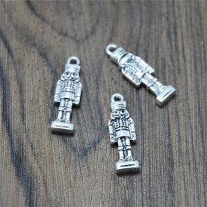 12pcs Nutcracker Charms Silver tone Nutcracker charm pendant 26x8mm