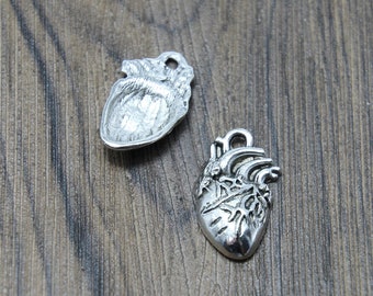 8pcs/lot Anatomical Heart Charms Silver tone human heart charm pendant 26x16x5mm