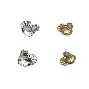 20pieces Chicken Charms pendants Antique silver bronze Hen Farm Double Sided Chicken 13x12mm