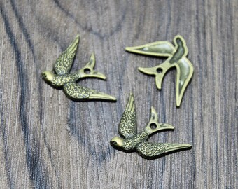 25pcs Swallow bird charms Antique bronze tone Cute Lovely Bird charm Pendants,Sparrow Charms 17x25mm