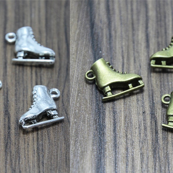 8pcs Ice Skate Charms Ton argent /bronze ton 3D Roller patins charme pendentifs 20x17X6mm