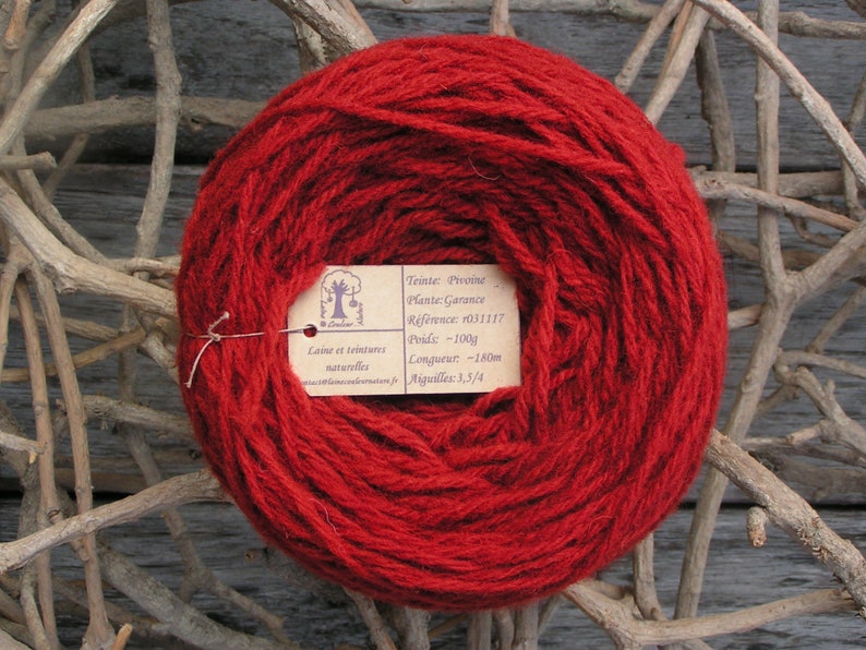 100g Red 100/% pure British Breed knitting wool yarn 4 ply Please read carefully