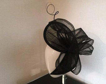 Stunning black sinamay fascinator for Races, Weddings, Hightea, Kentucky Derby, Royal Ascot   Funeral Hat, Cocktail Party