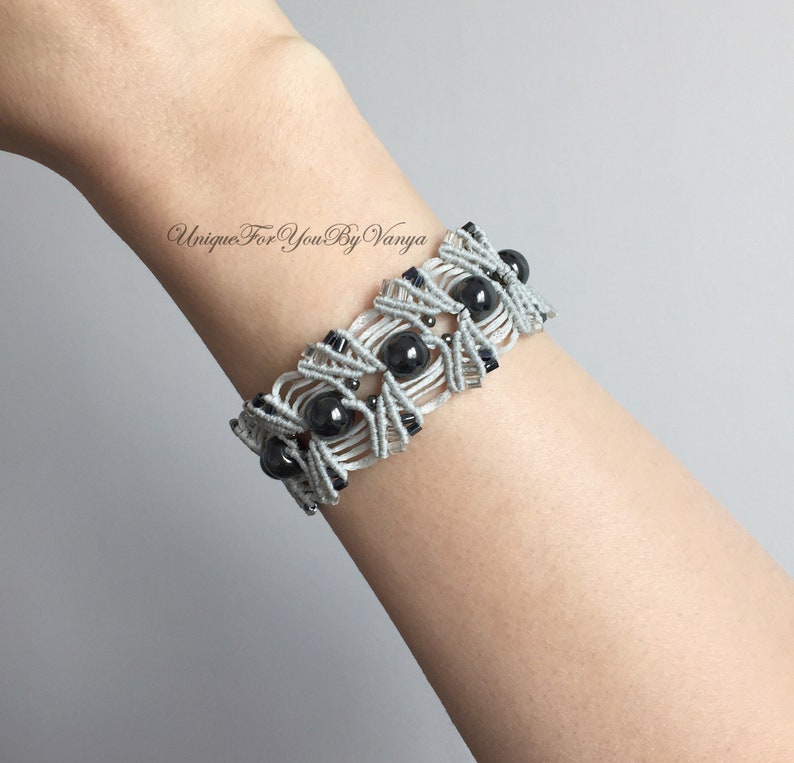 Macrame bracelet pattern, Hematite beaded bracelet, DIY macrame wristband image 2