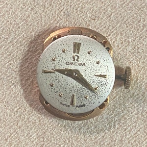 Omega 17 Jewel Watch Movement Swiss Made #244Parts Movements Working