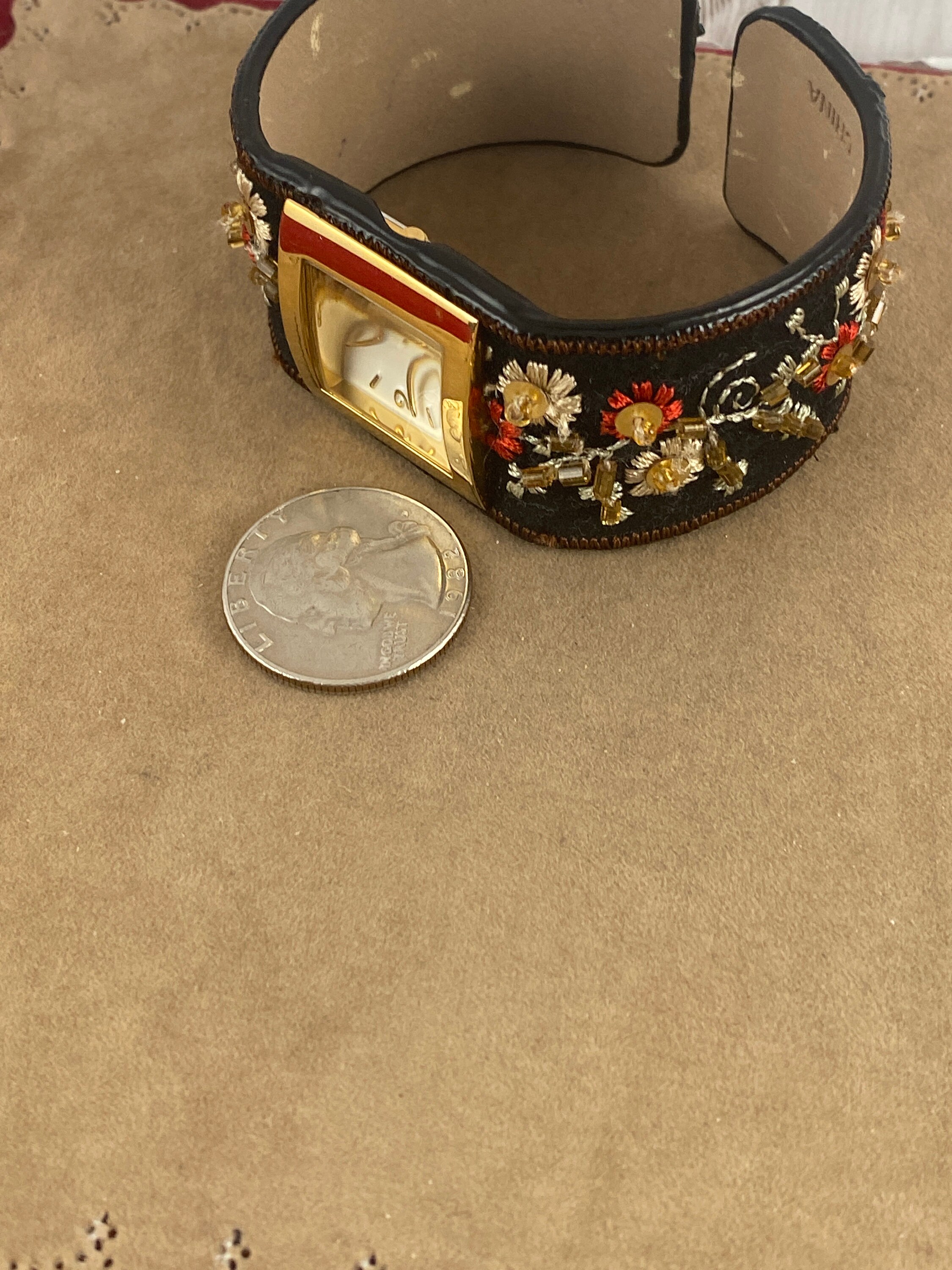 Vintage 90s Bohemian Embroidered & Beaded Cuff Bracelet Gold Tak style watch Vintage 90s Bohemian Embroidered and Beaded Cuff Bracelet  main image 3