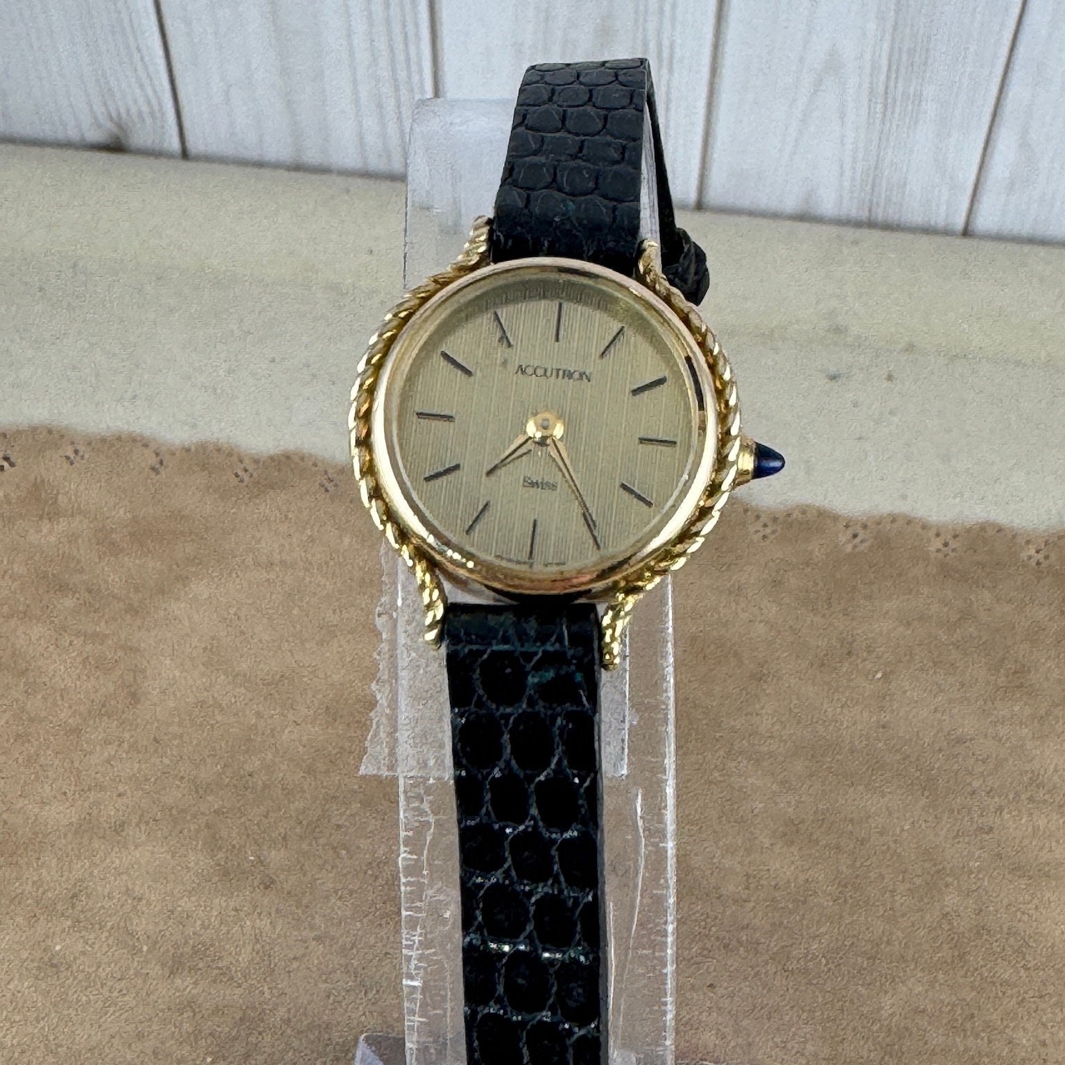 Vintage Bulova Accutron Watch: Champagne Dial, Rope Bezel, Lizard