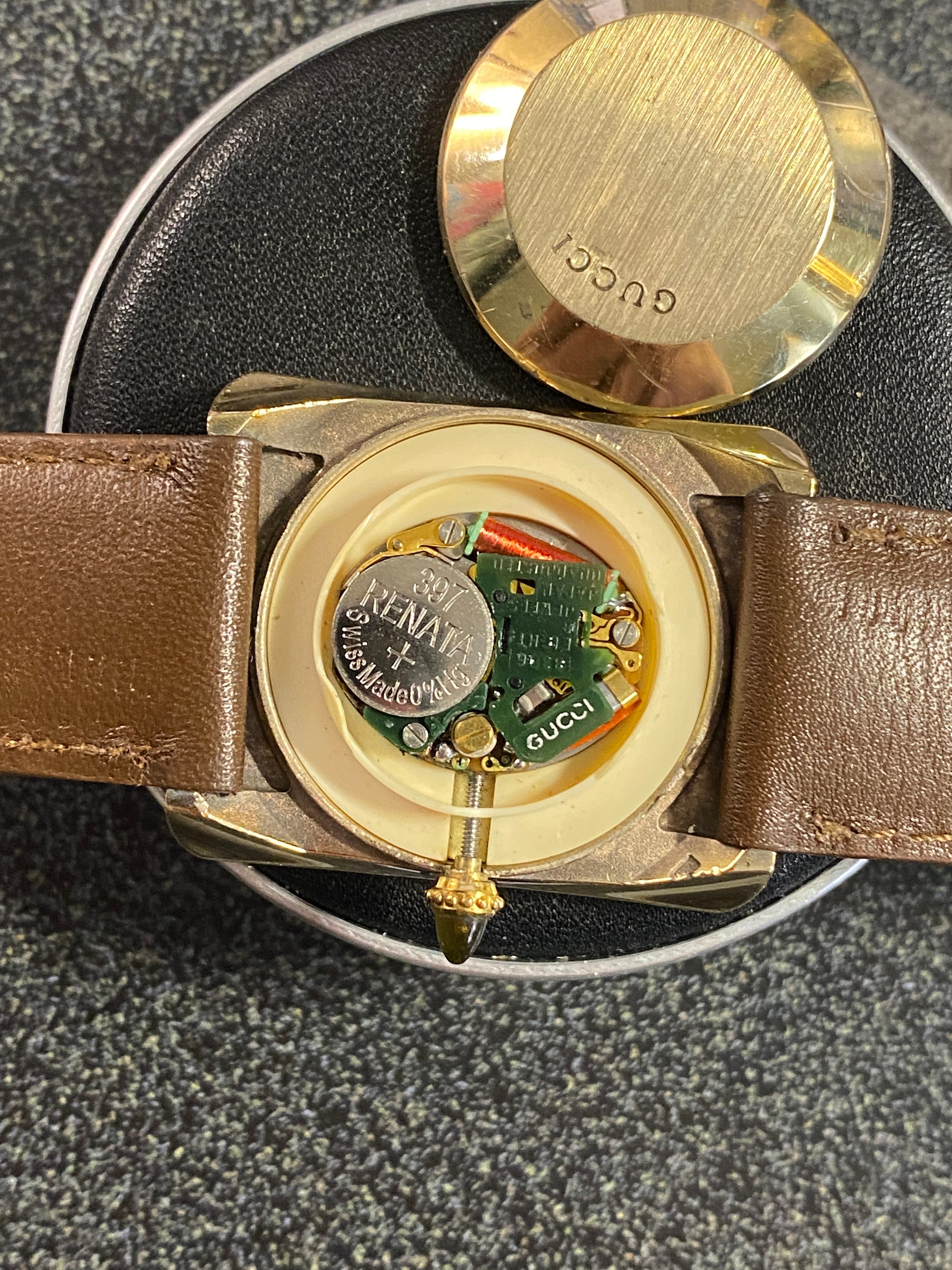 Vintage Original Rare 1970's Gucci Battery Powered Watch 925 Vintage Original Rare 1970's Gucci Battery Powered Watch 925