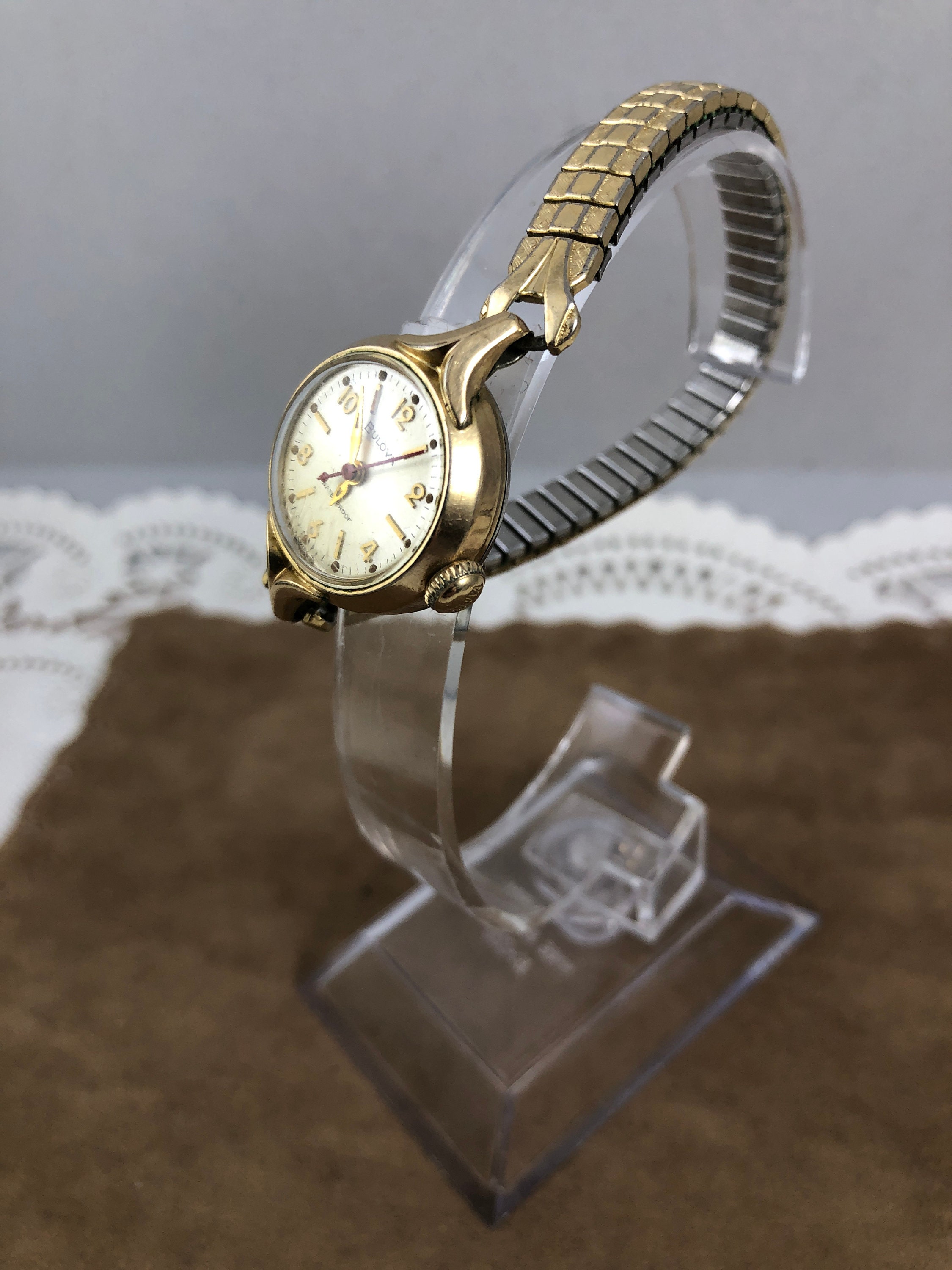 10k gold plated bulova vintage 1960s watch Vintage 1960s Bulova Watch: 10K Yellow Gold Filled, Ivory  main image 3