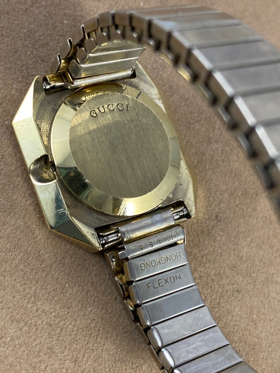 Gucci Analog Battery Watch 