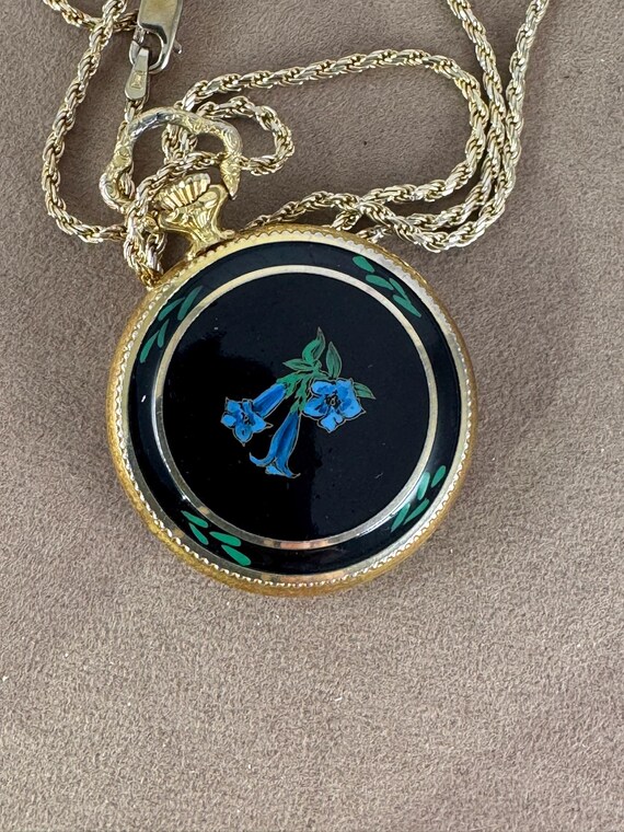 Vintage Jules Racine Pendant Watch: Swiss 17 Jewel Necklace  display picture 2