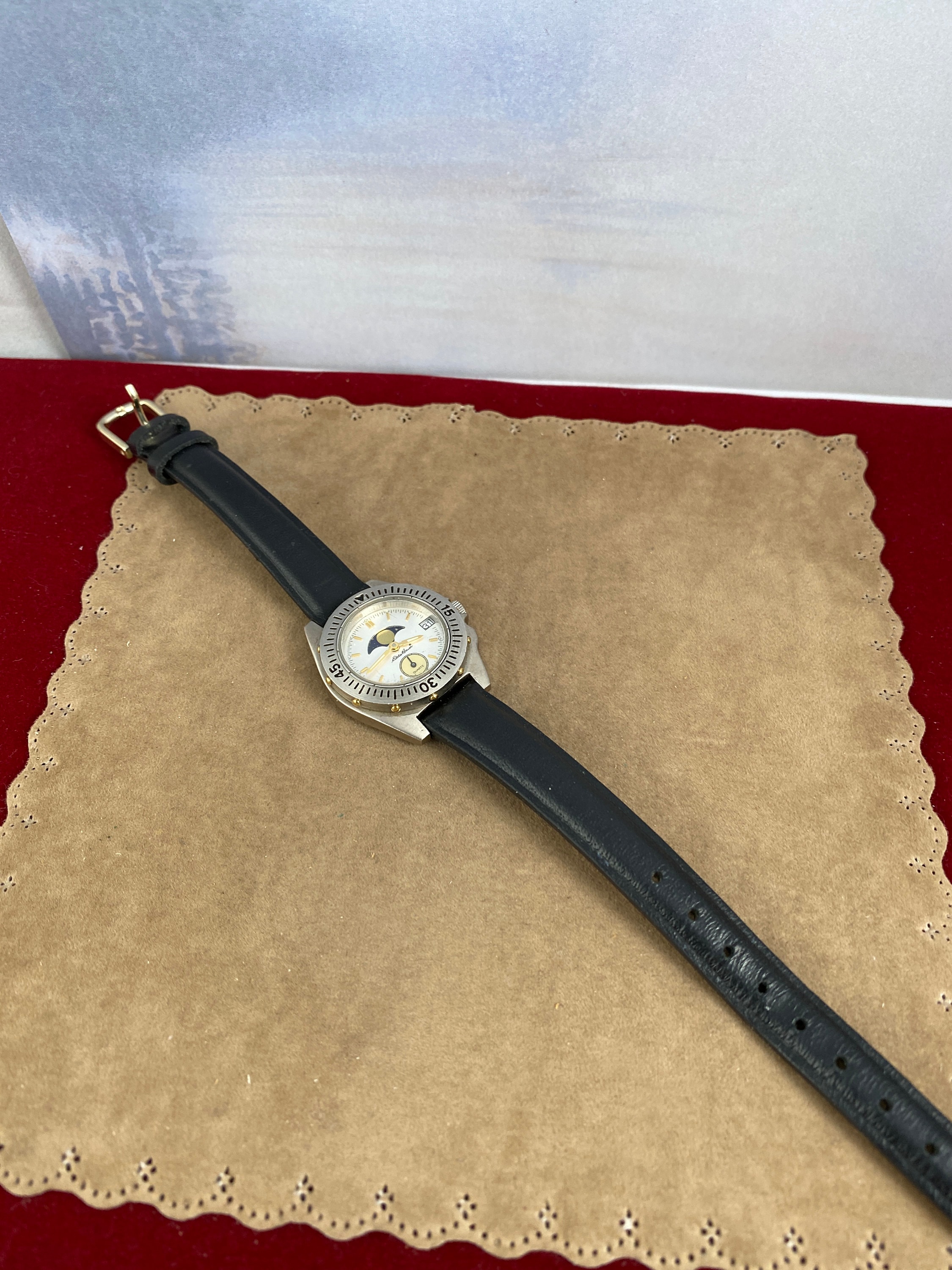 Vintage Gold Tone  Eddie Bauer Date Watch Brown Eddie Bauer Vintage Watches for Men | Mercari main image 4