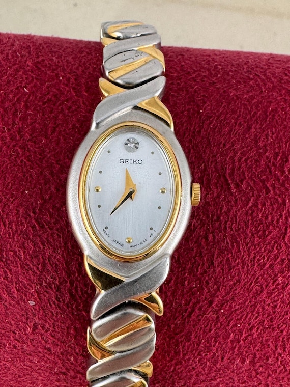 SEIKO CORONA '70真鍮目覚時計　純白に金　正確稼働　金の5輪 美美 SEIKO A CORONA タイマー付 昭和30年代後半【030】 | れとろくろ