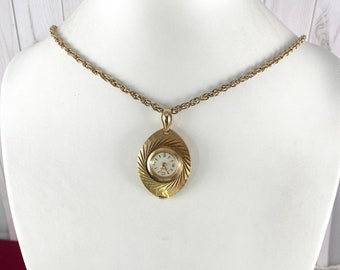 Vintage Caravelle 7 Jewel Gold Tone Pendant Watch in Oval