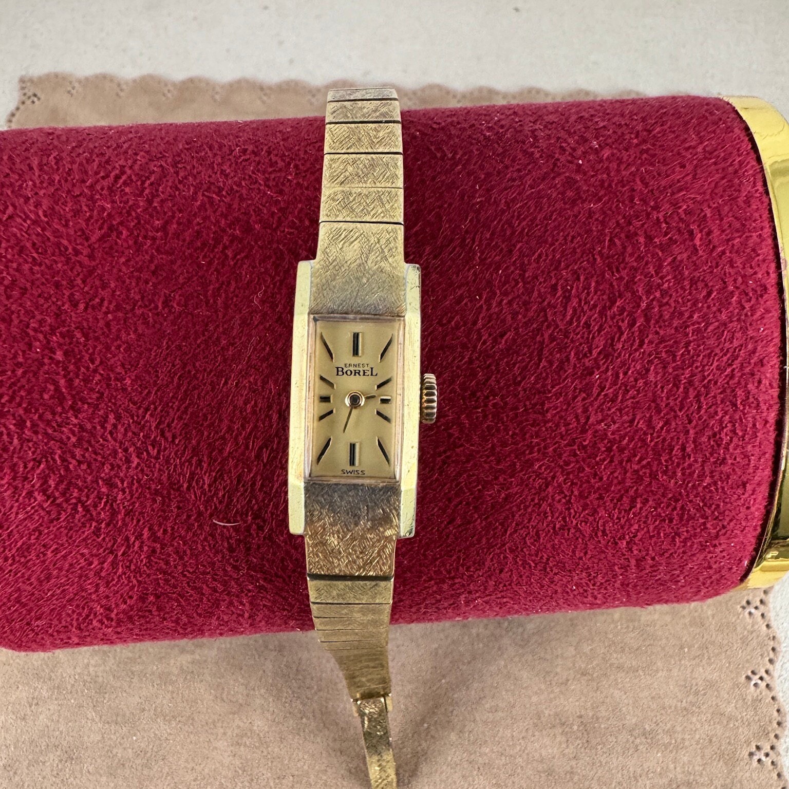 Vintage 1940's Swiss-made Ernest Borel Watch Running Smooth and