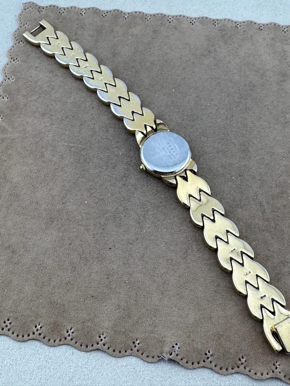 Vintage Pulsar Mother of Pearl Watch: Gold Tone Bracelet - Etsy