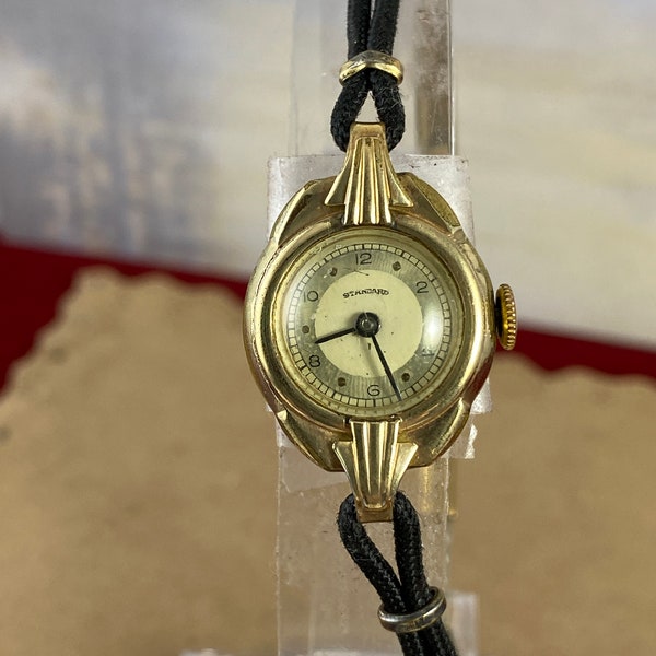 Vintage Swiss Ladies Standard Watch Company 15 Jewels, Art Deco RGP Runs