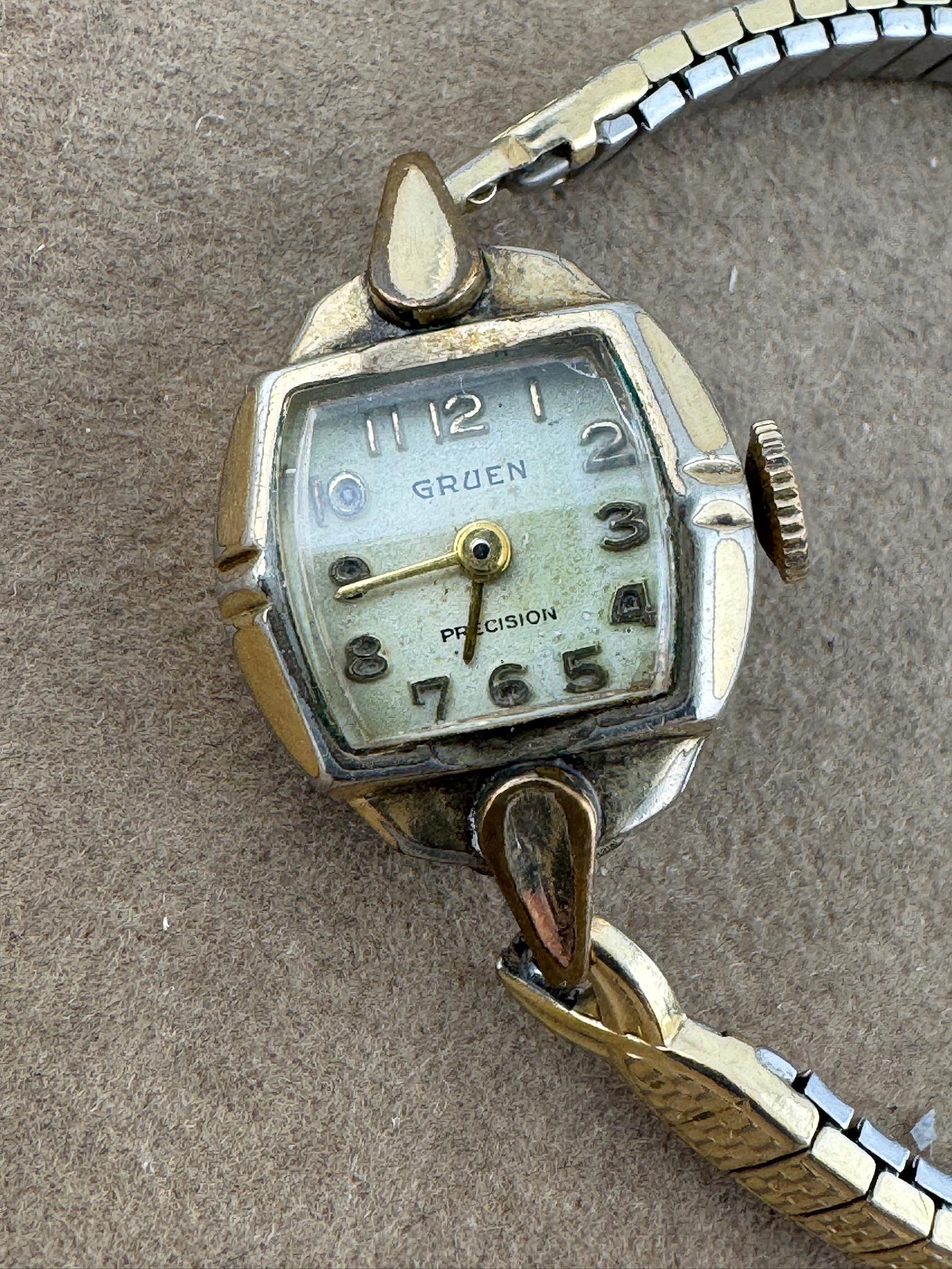 Gruen Vintage 1970s Precision 17 Jeweled Stainless Steel Dainty Bracelet Watch il_fullxfull.3634257743_sudn.jpg main image 2