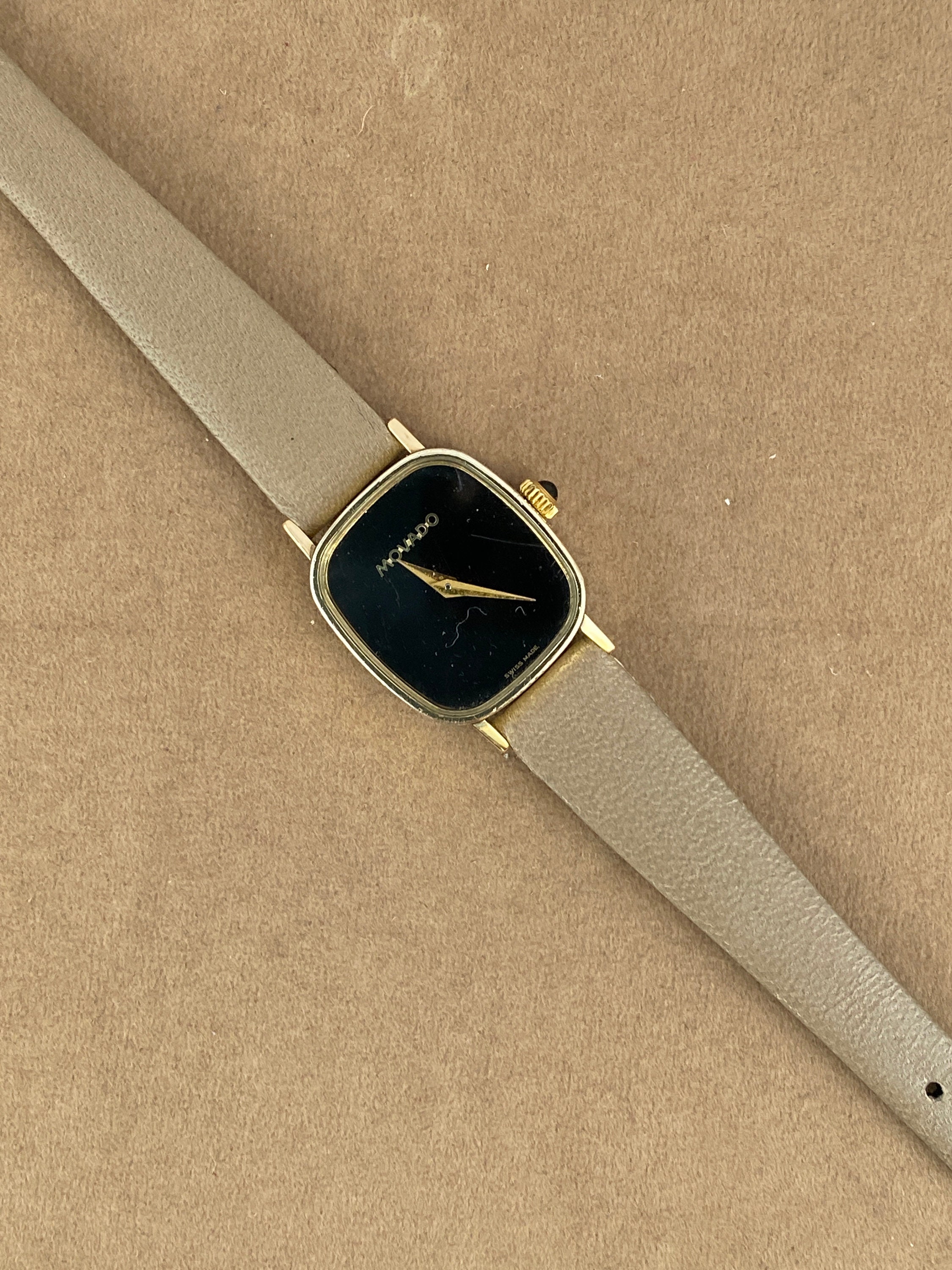 Vintage Movado Ladies Watch: 17 Jewel Mechanical Zenith 