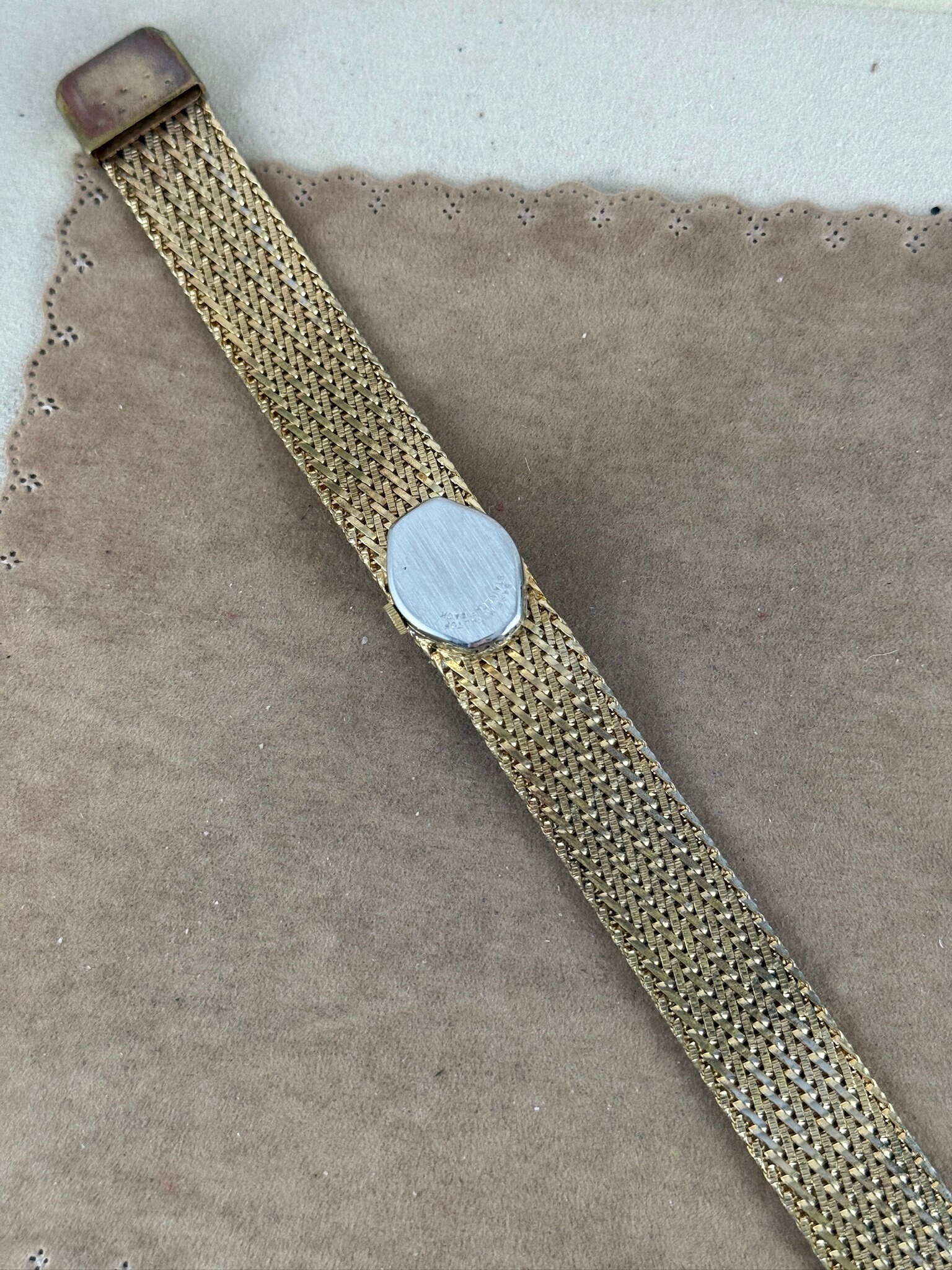 Clinton Self Winding No battery Need it no Wind Up Very Retro Beauty Working Clinton Watch - Etsy main image 2