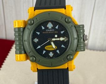 Vintage Rare Casio Pathfinder MW-43 Watch, Army Green and Yellow