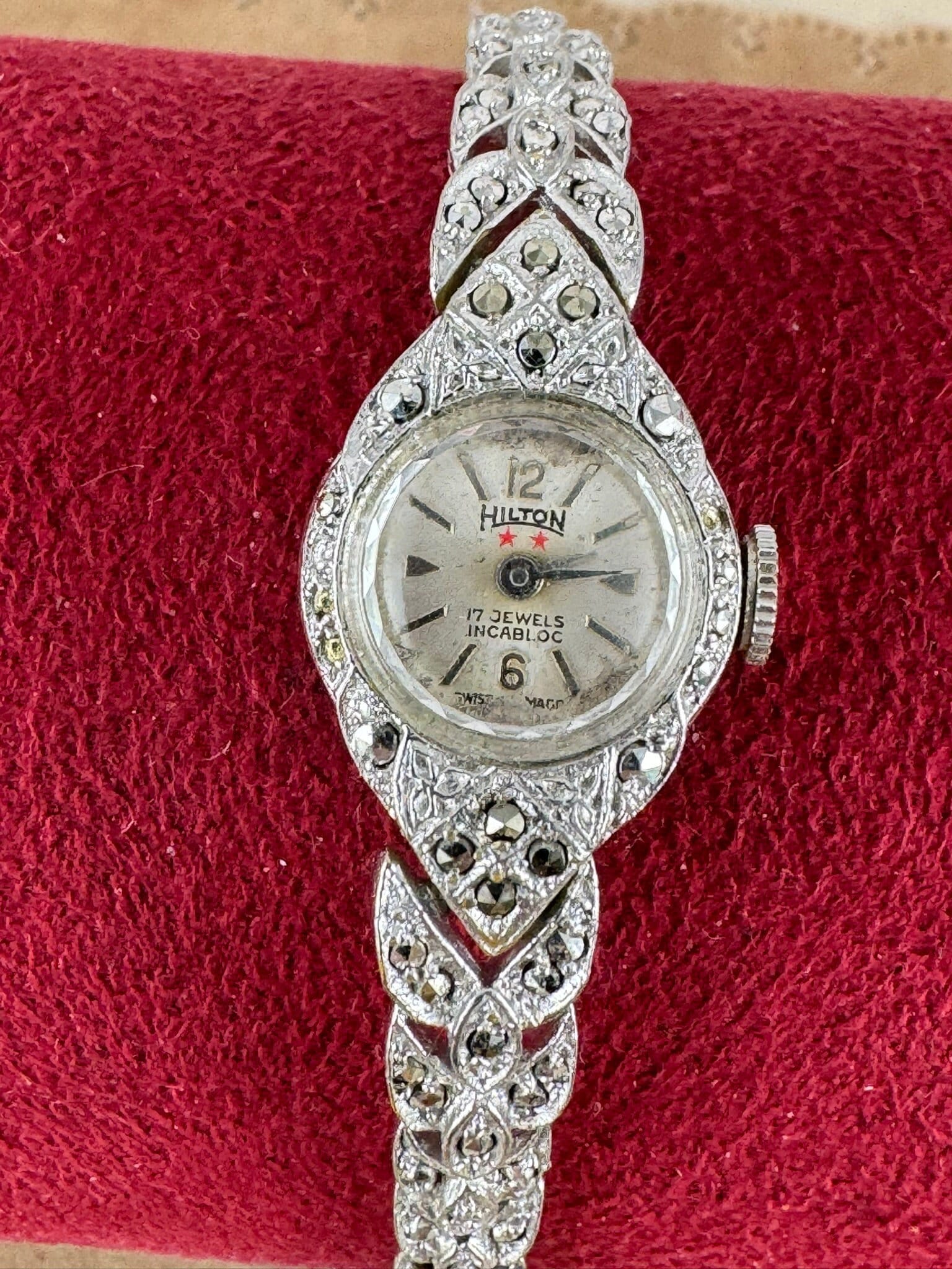 Hilton watches 17 jewel women's watch discount