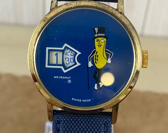 HUMAN MADE Mr.Peanut Military Watch 新品 HUMAN MADE Mr.Peanut Military Watch Vintage Mr. Peanut Swiss