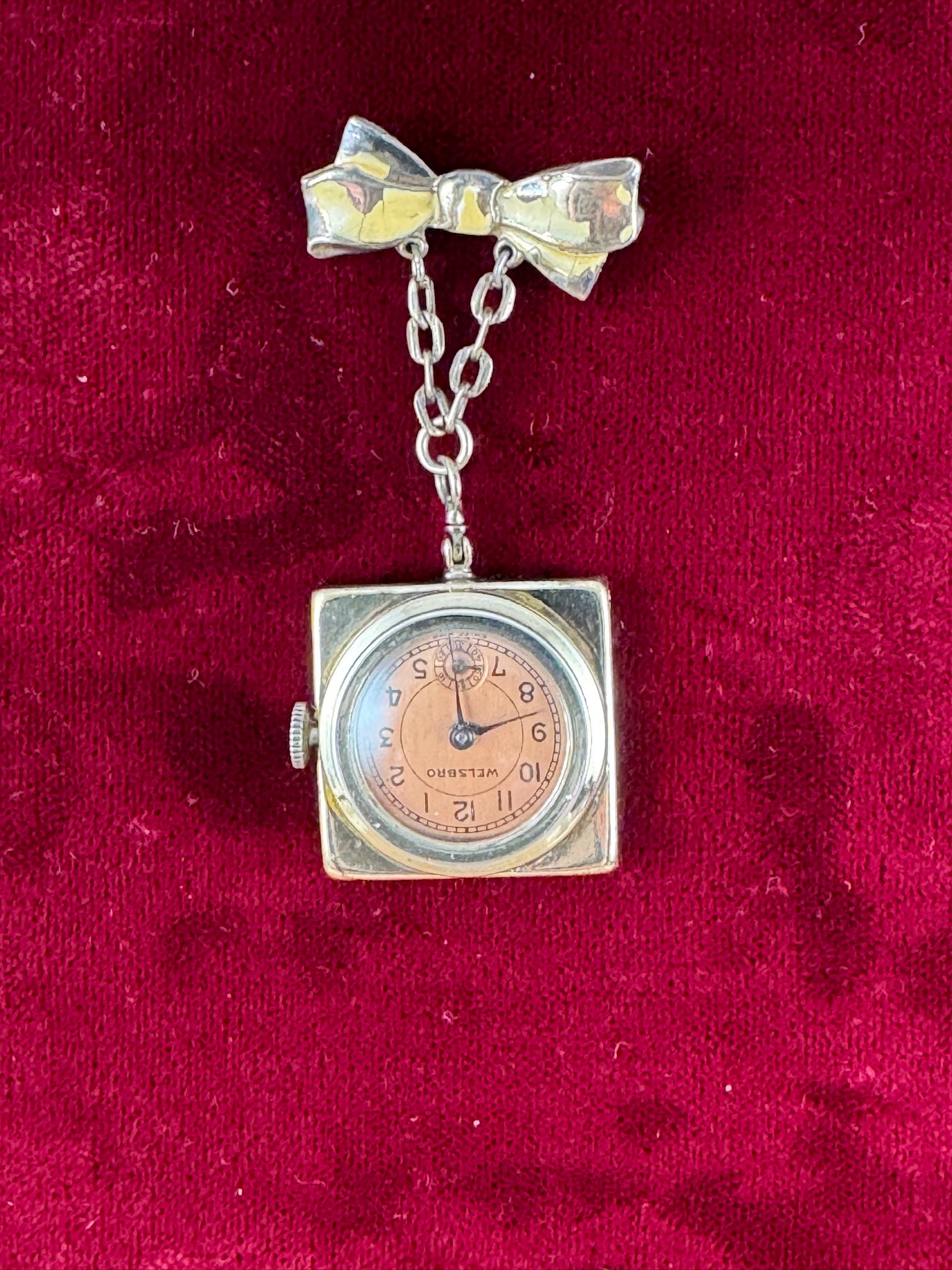 Vintage Welsbro Brooch Watch: Green Guilloche Enamel, Pink  display picture 1