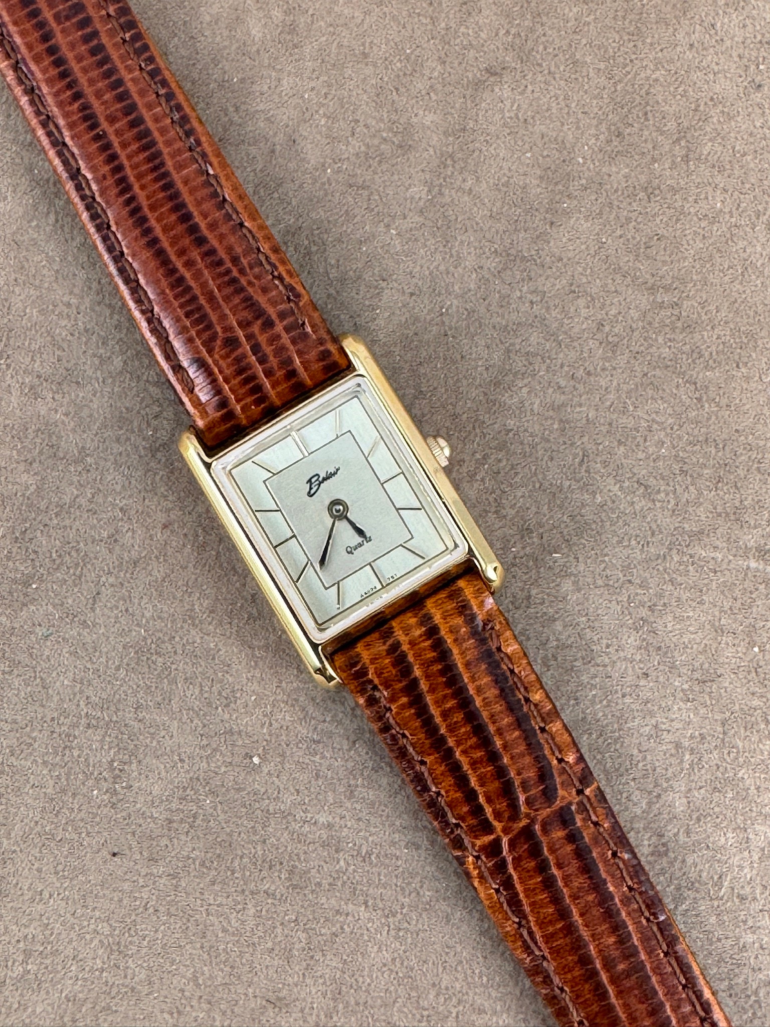 Vintage Belair Ladies Tank Watch: 18K Gold Plated, Brown  display picture 3