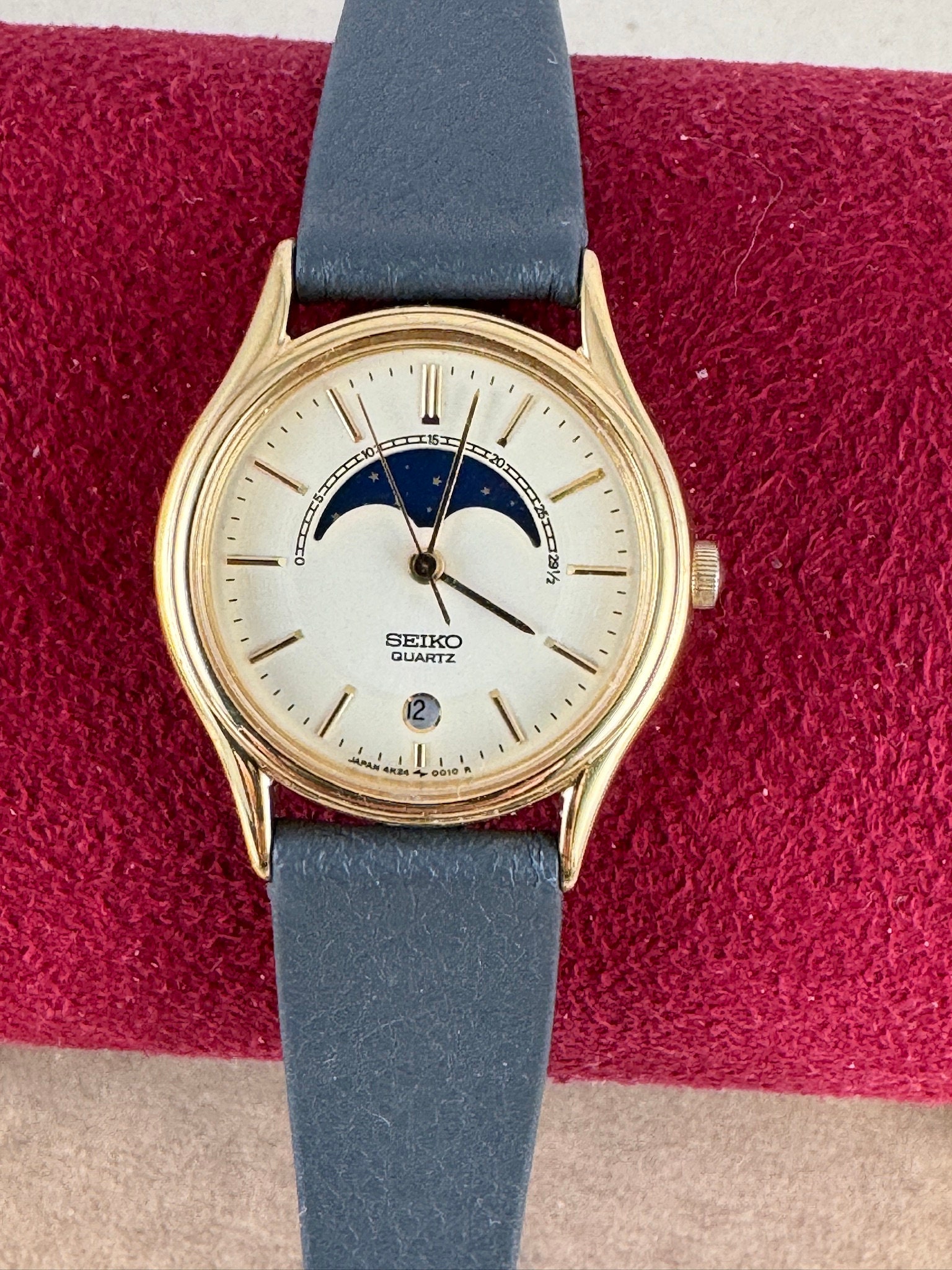 激レア SEIKO DECOR 卓上時計 ムーンフェイズ ゴールド 楽天市場】セイコー SEIKO ムーンフェイズ 懐中時計 7424-0010