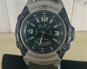 Vintage REI Sports Watch: Multi-Function, Water Resistant