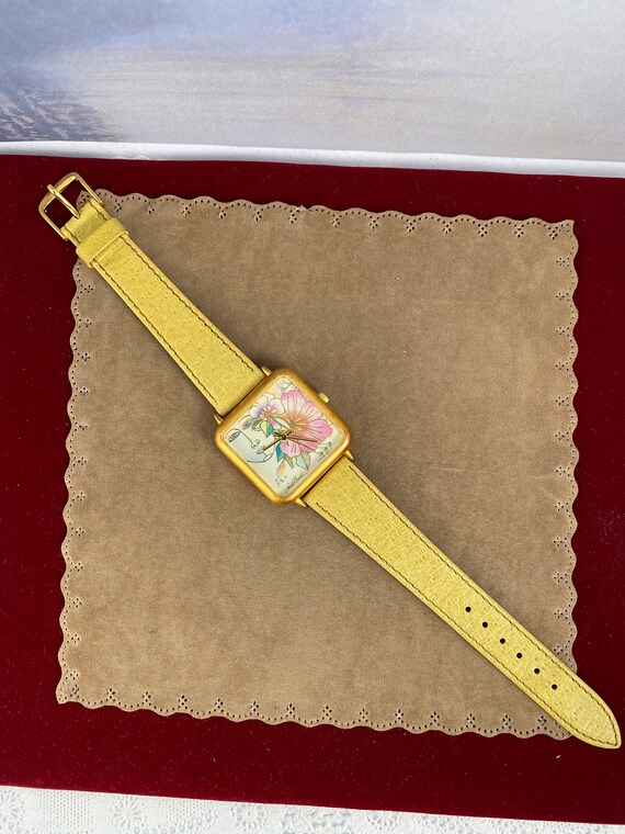 Vintage Laurel Burch Blossoming Woman Watch: Gold Tone  display picture 2