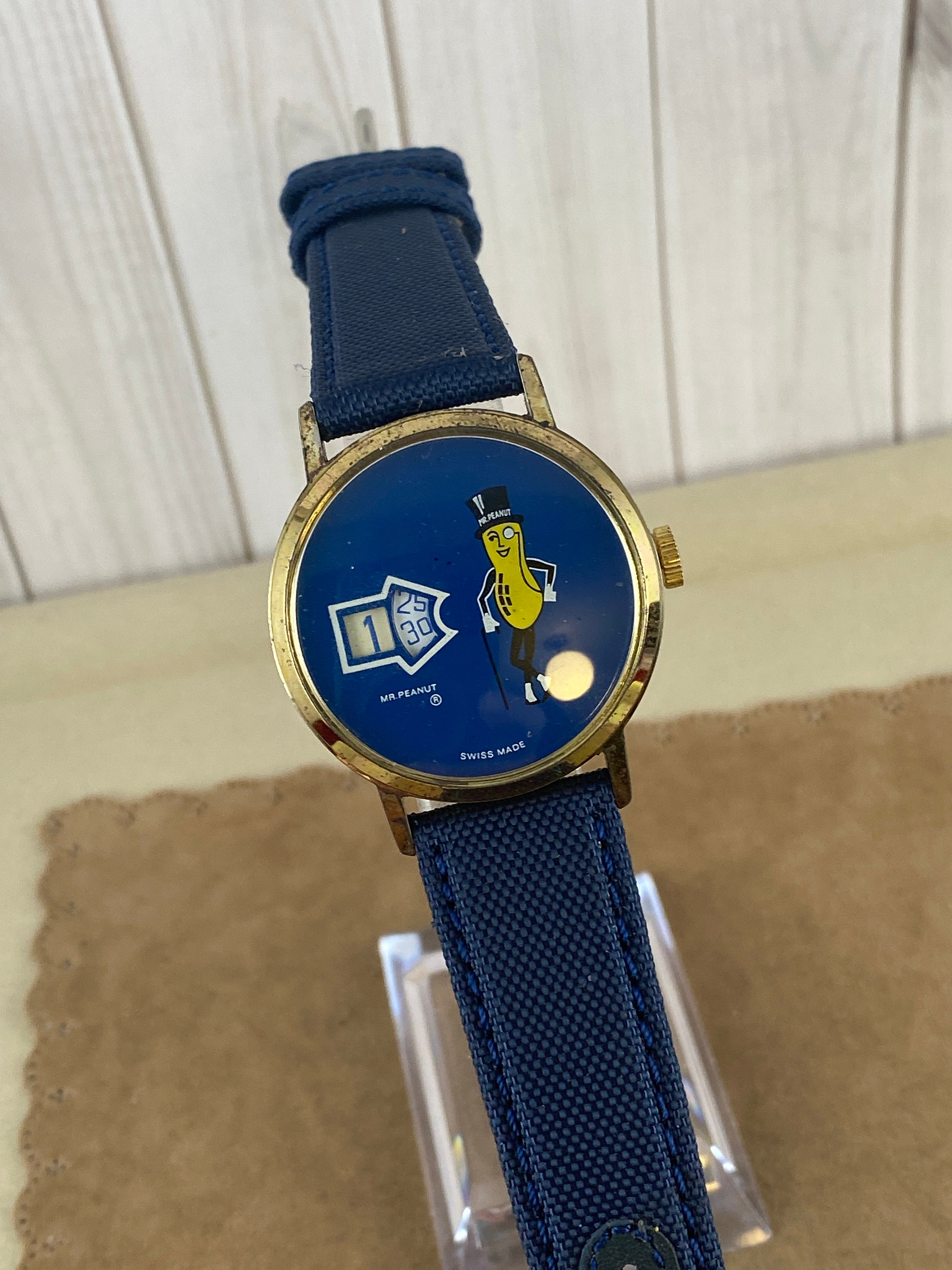 Vintage Mr. Peanut Jump Dial Watch: 1950s-60s Gold Tone Mechanical 