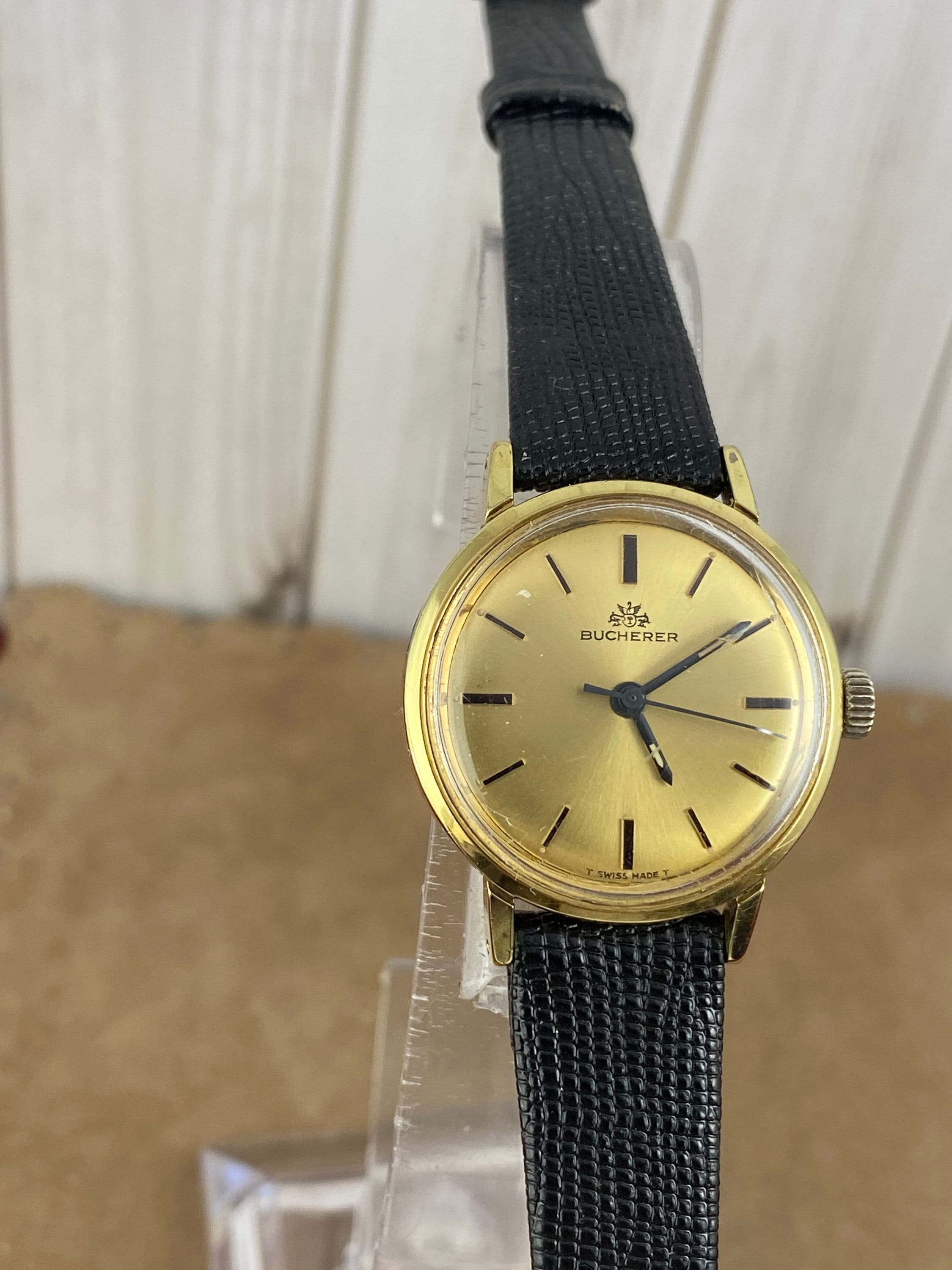 1940's Bulova 17 Jewel watch Gold filled (JL) 1940's Bulova 17 Jewel watch Gold filled (JL)