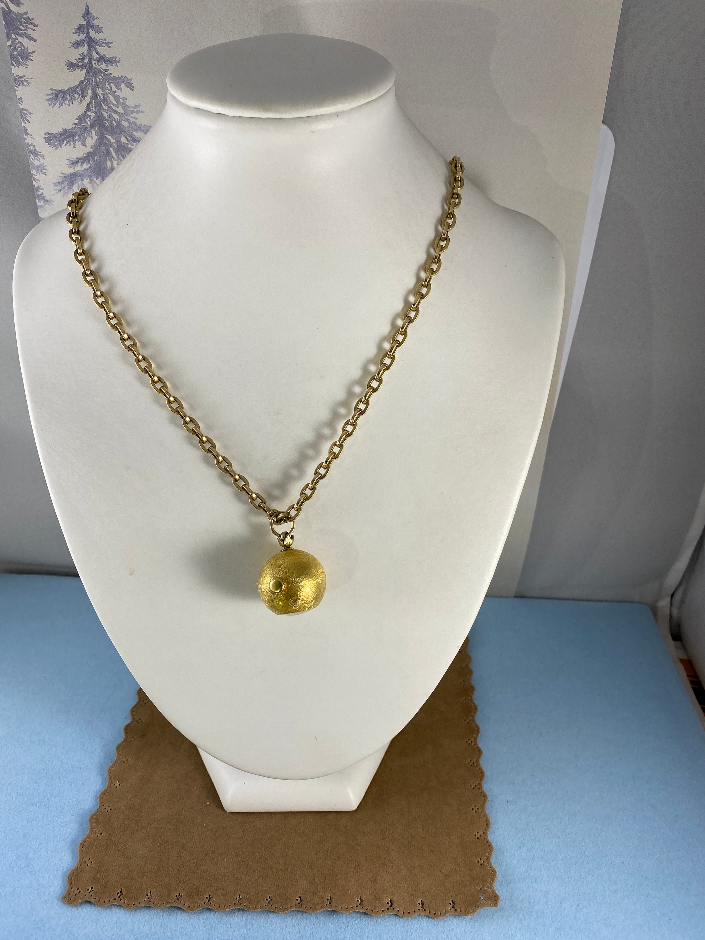 Vintage Jowissa Swiss Made Ball Pendant Watch Necklace – Rare Mid-Century Orb De Vintage Ball Pendant Swiss Watch Ladies Necklace Silver  main image 2