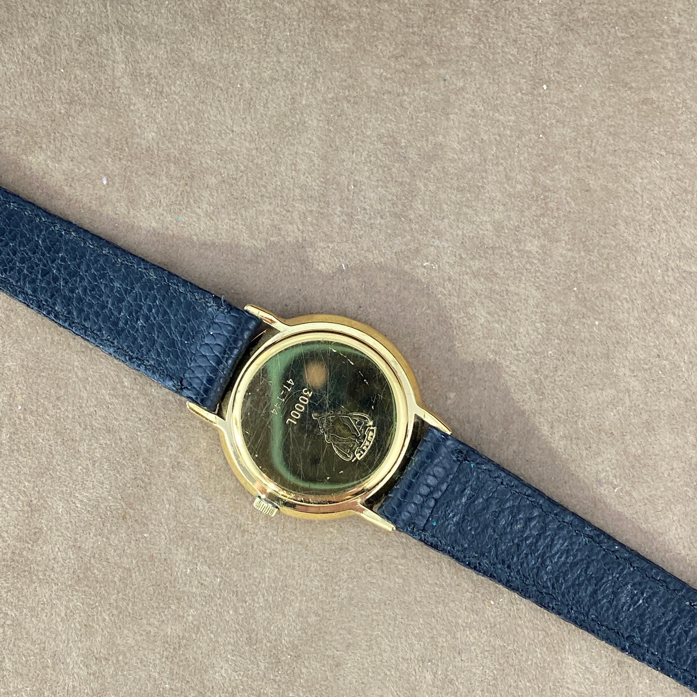 Vintage Swiss Quartz Gucci Watch Roman 